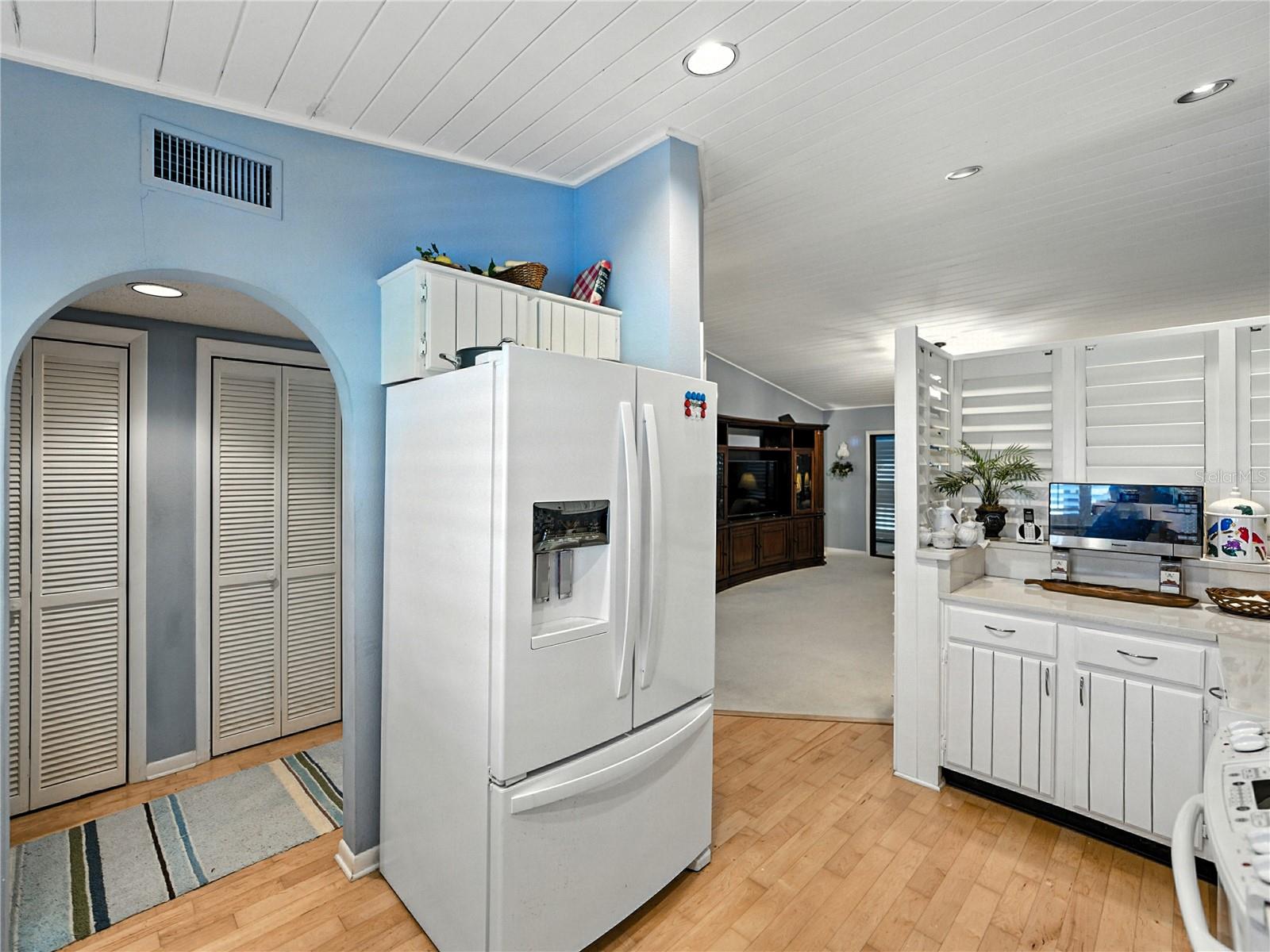 9201 VILLAGE DR #I-21, LAKE WALES, FL — photo 9