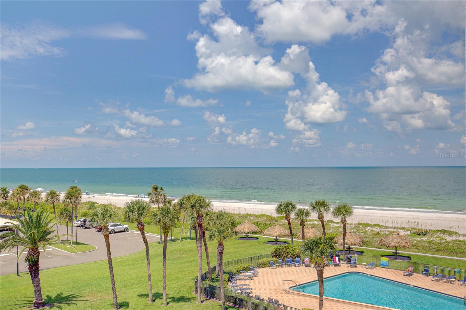 1460 GULF BLVD #707, CLEARWATER BEACH, FL — photo 2