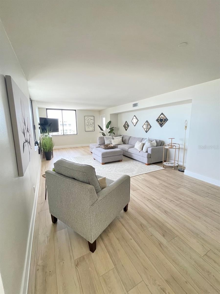 1460 GULF BLVD #707, CLEARWATER BEACH, FL — photo 12
