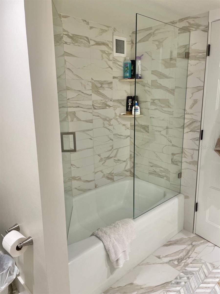 1460 GULF BLVD #707, CLEARWATER BEACH, FL — photo 19