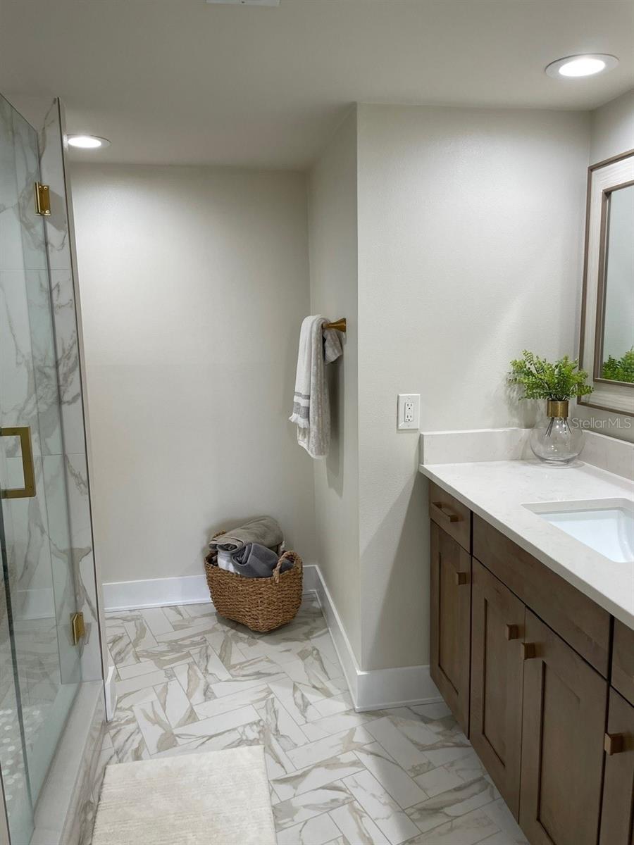 1460 GULF BLVD #707, CLEARWATER BEACH, FL — photo 21