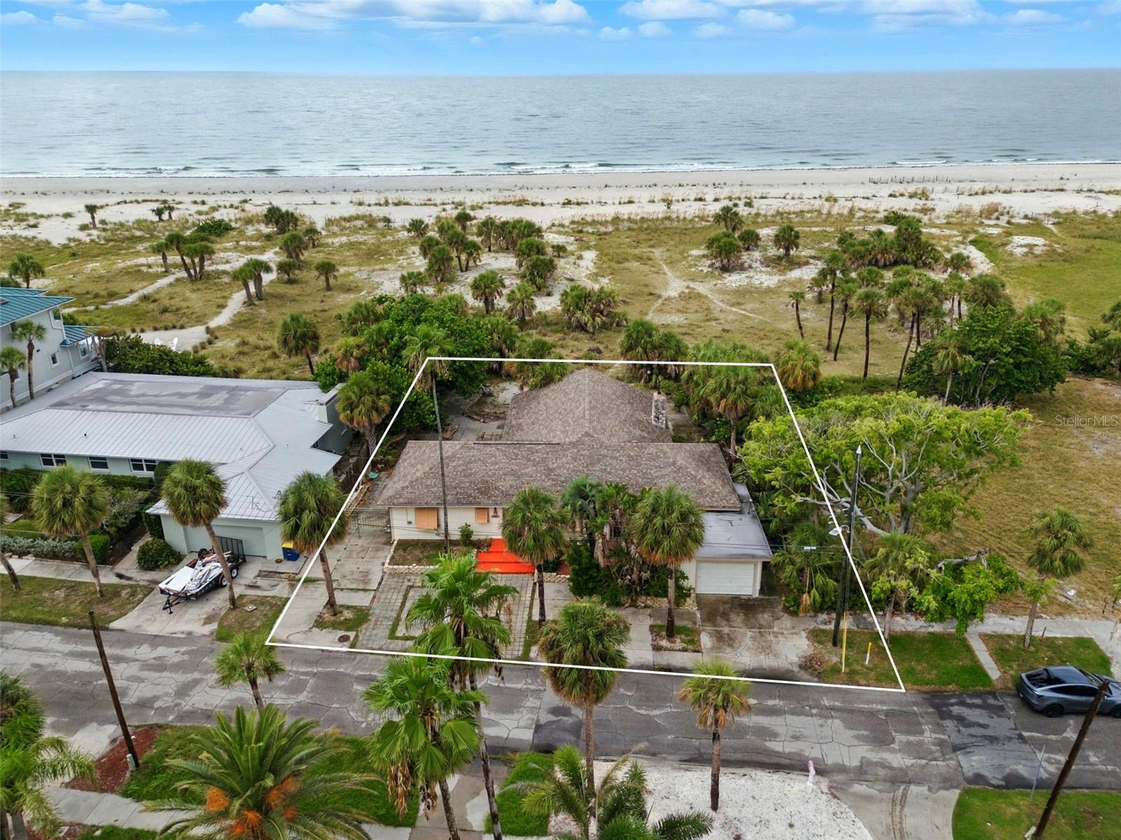 1024 ELDORADO AVE, CLEARWATER BEACH, FL — photo 3