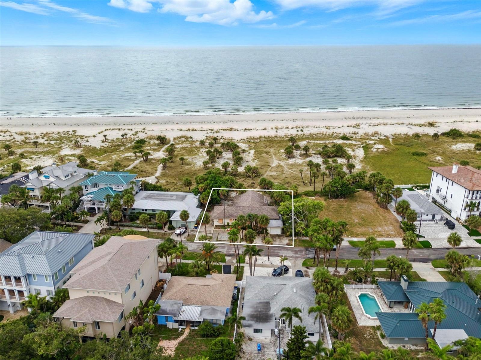 1024 ELDORADO AVE, CLEARWATER BEACH, FL — photo 7