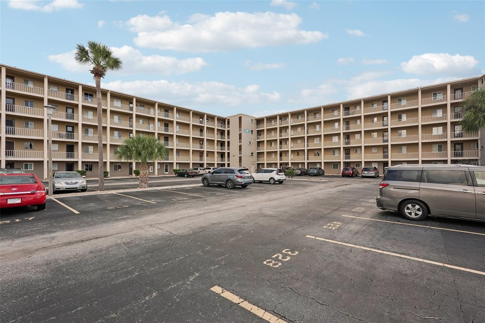 3606 LAKE BAYSHORE DR #K224, BRADENTON, FL