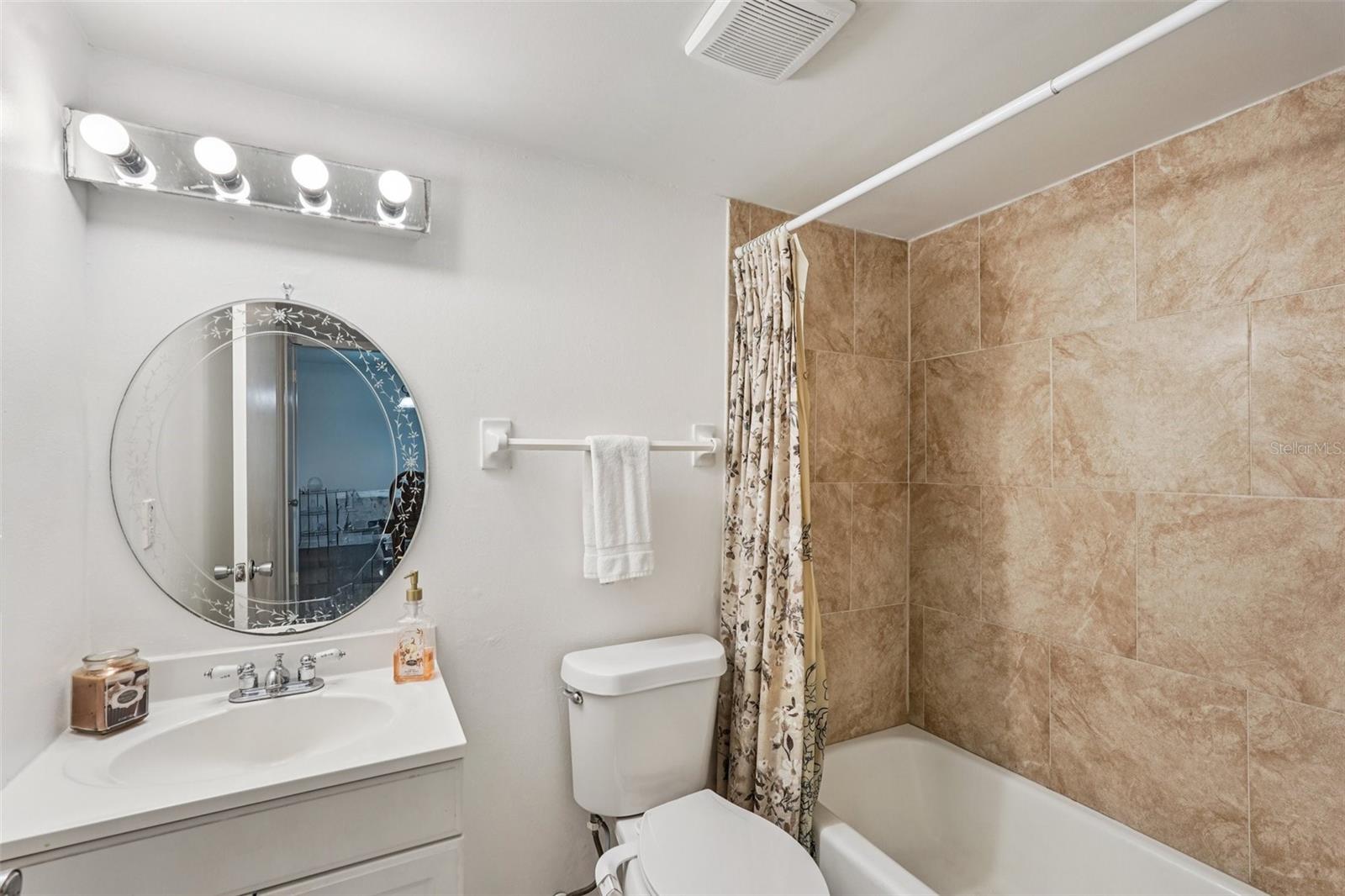 3606 LAKE BAYSHORE DR #K224, BRADENTON, FL — photo 32