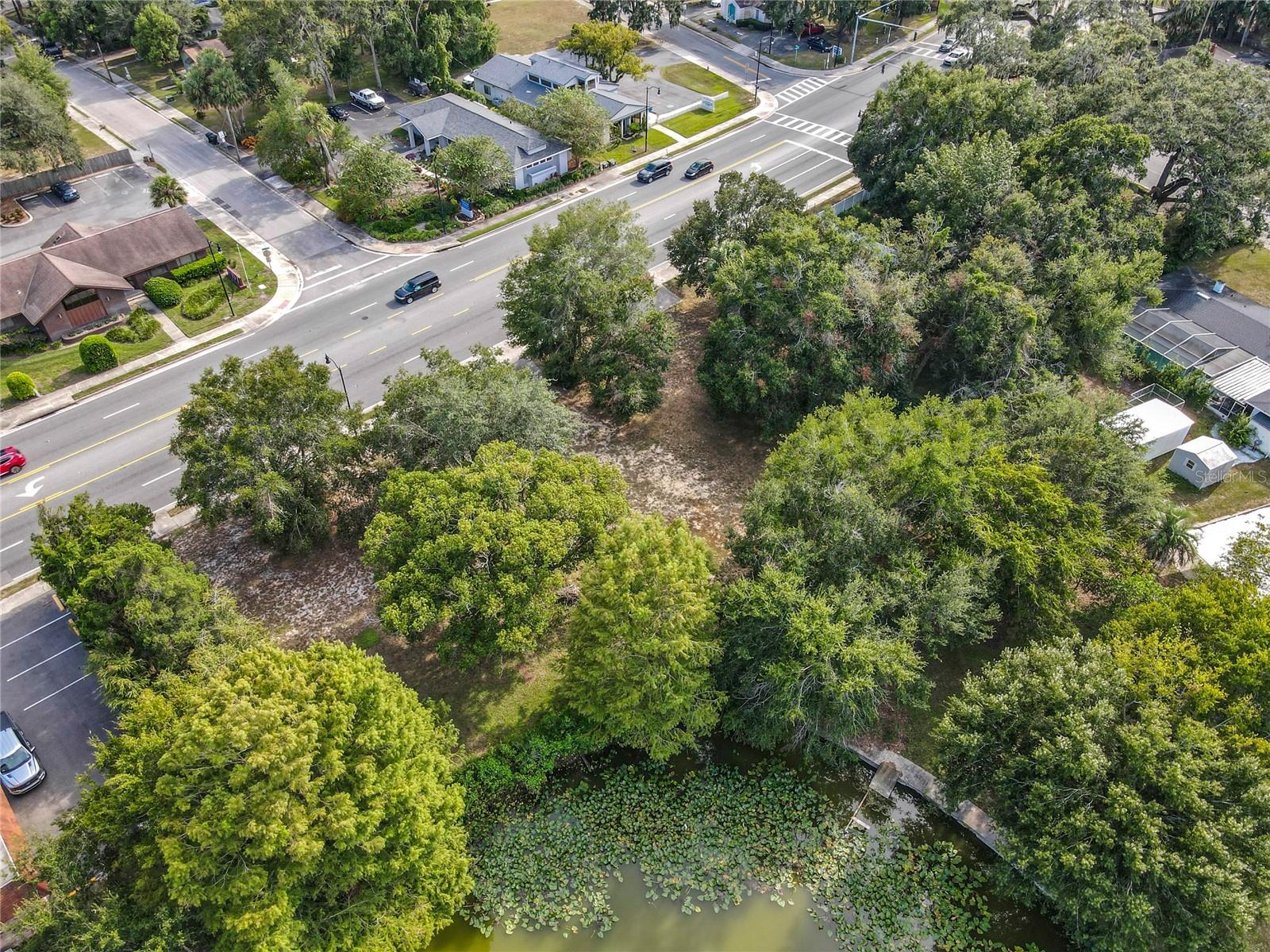 1024 - 1038 W DIXIE AVE, LEESBURG, FL — photo 32