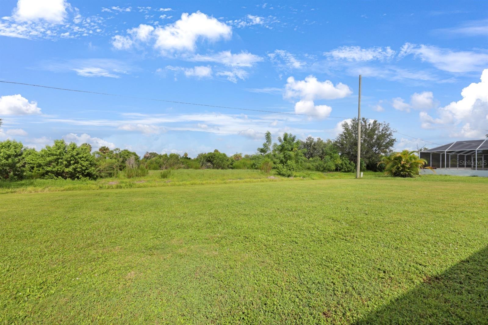 2219 BEACON DR, PORT CHARLOTTE, FL — photo 4