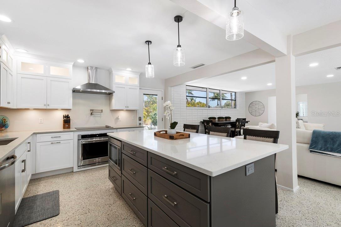 1165 MORNINGSIDE PL, SARASOTA, FL — photo 4