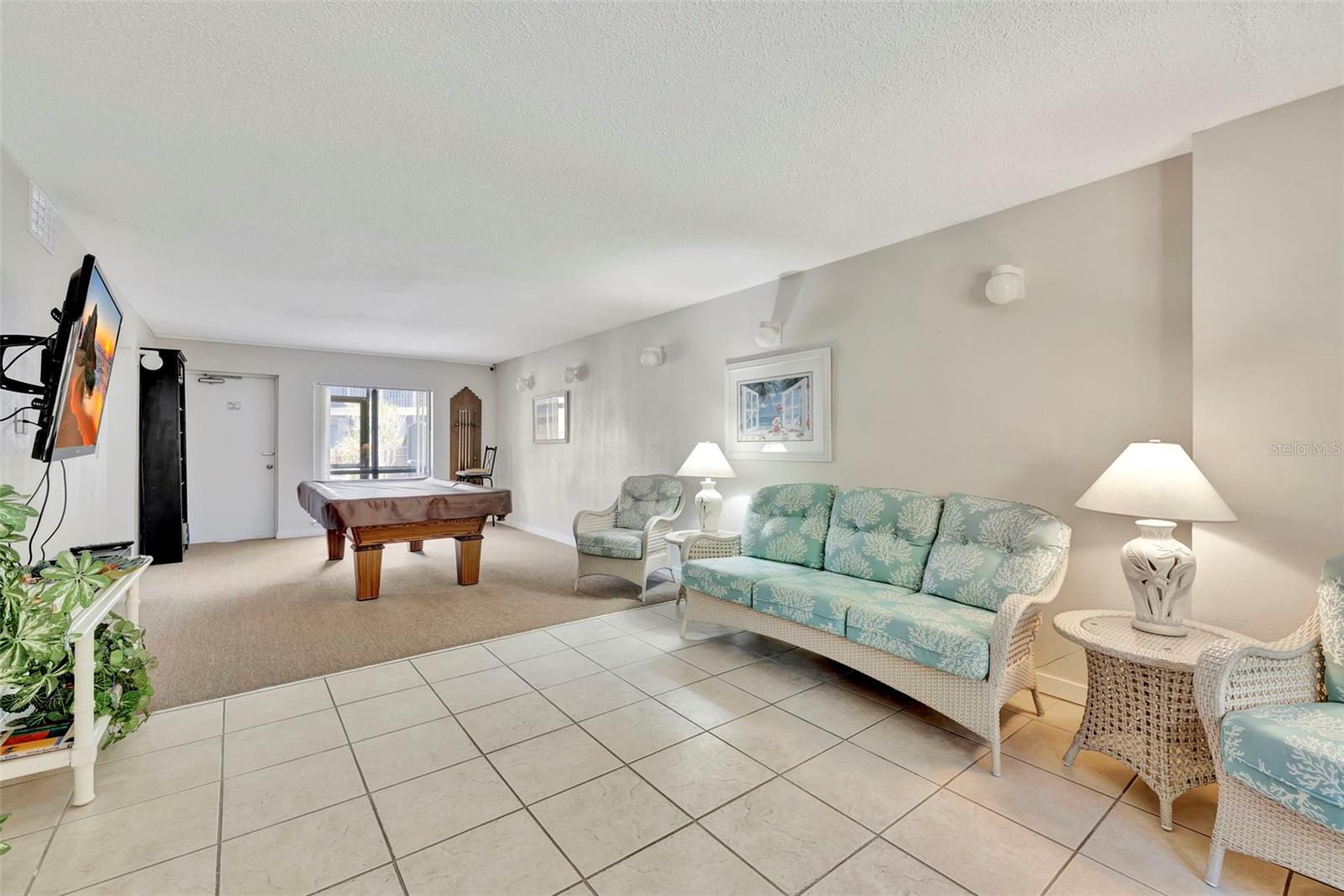 6157 MIDNIGHT PASS RD #E24, SARASOTA, FL — photo 28