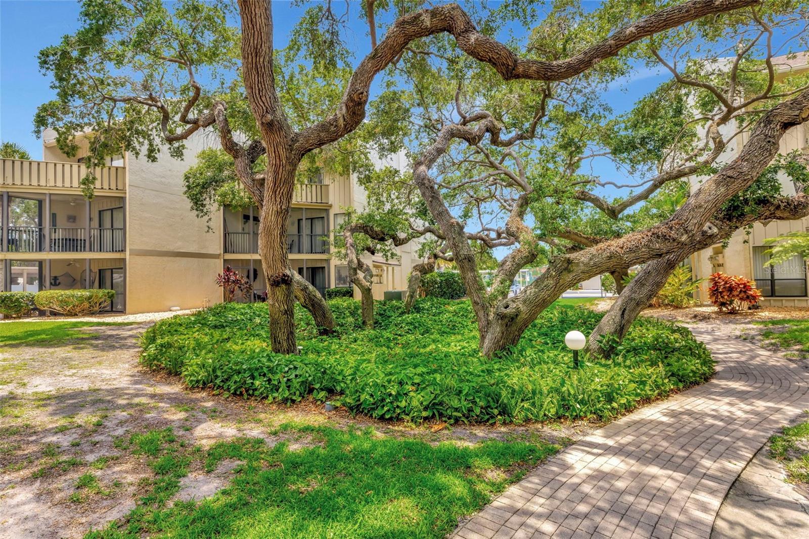 6157 MIDNIGHT PASS RD #E24, SARASOTA, FL — photo 31