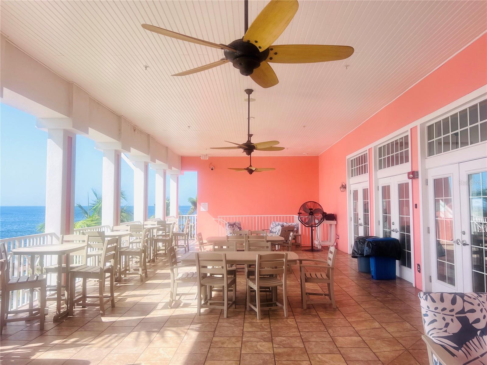 5020 BEACH DR SE #D, ST PETERSBURG, FL — photo 3