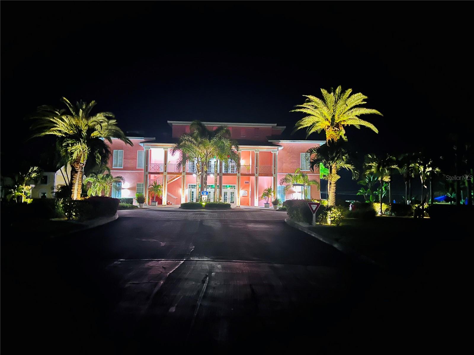 5020 BEACH DR SE #D, ST PETERSBURG, FL — photo 12