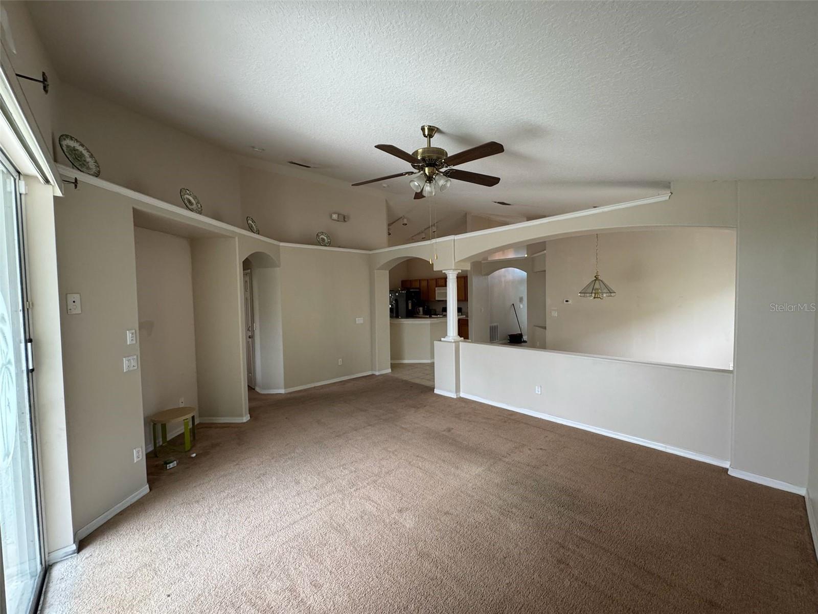 856 CASSIA DR, DAVENPORT, FL — photo 3