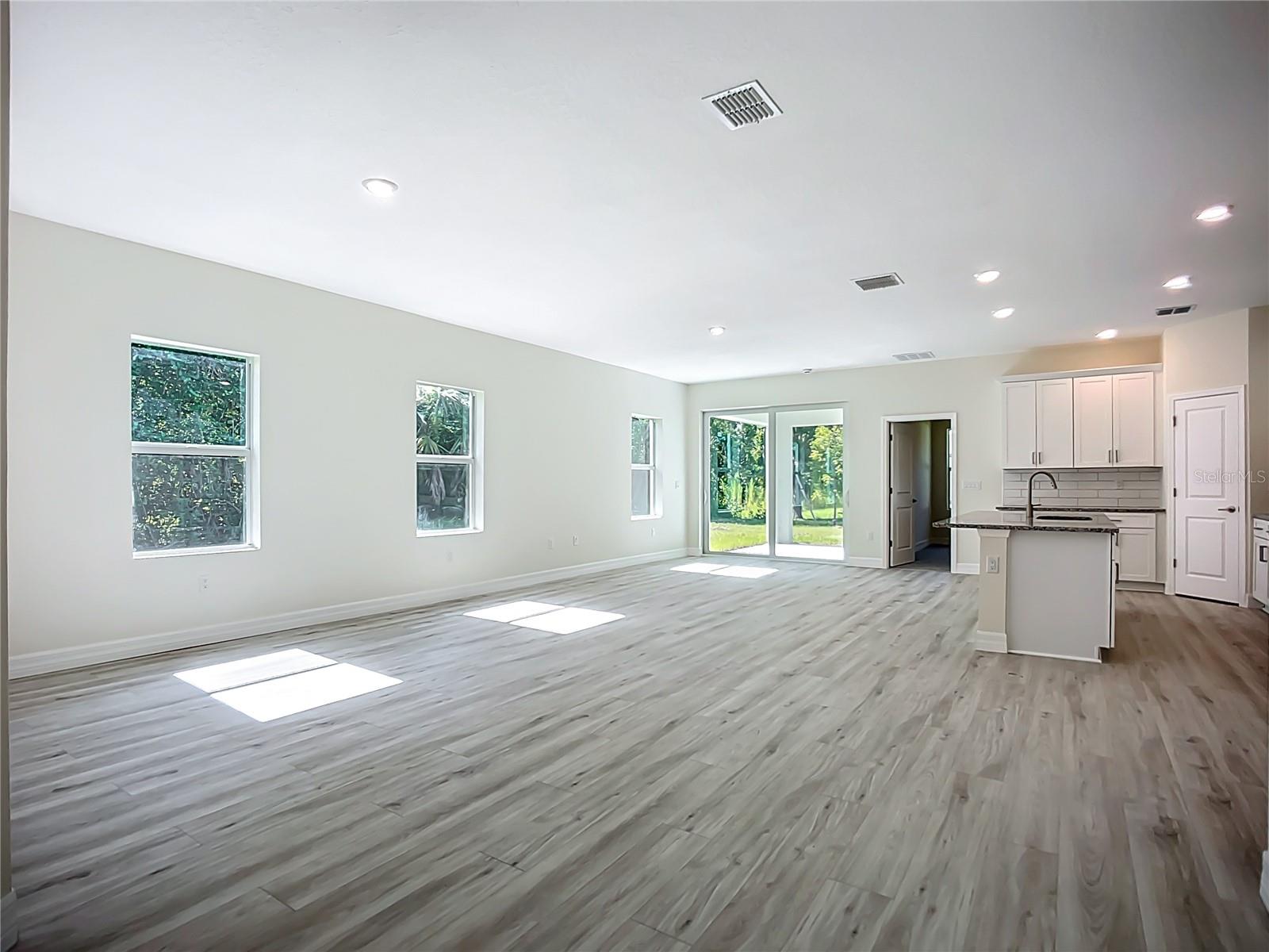 1529 GERANIUM AVE, NORTH PORT, FL — photo 3
