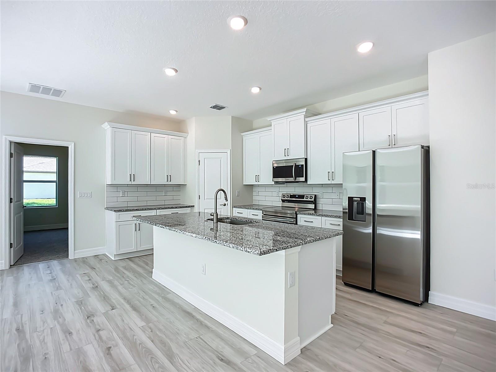 1529 GERANIUM AVE, NORTH PORT, FL — photo 4