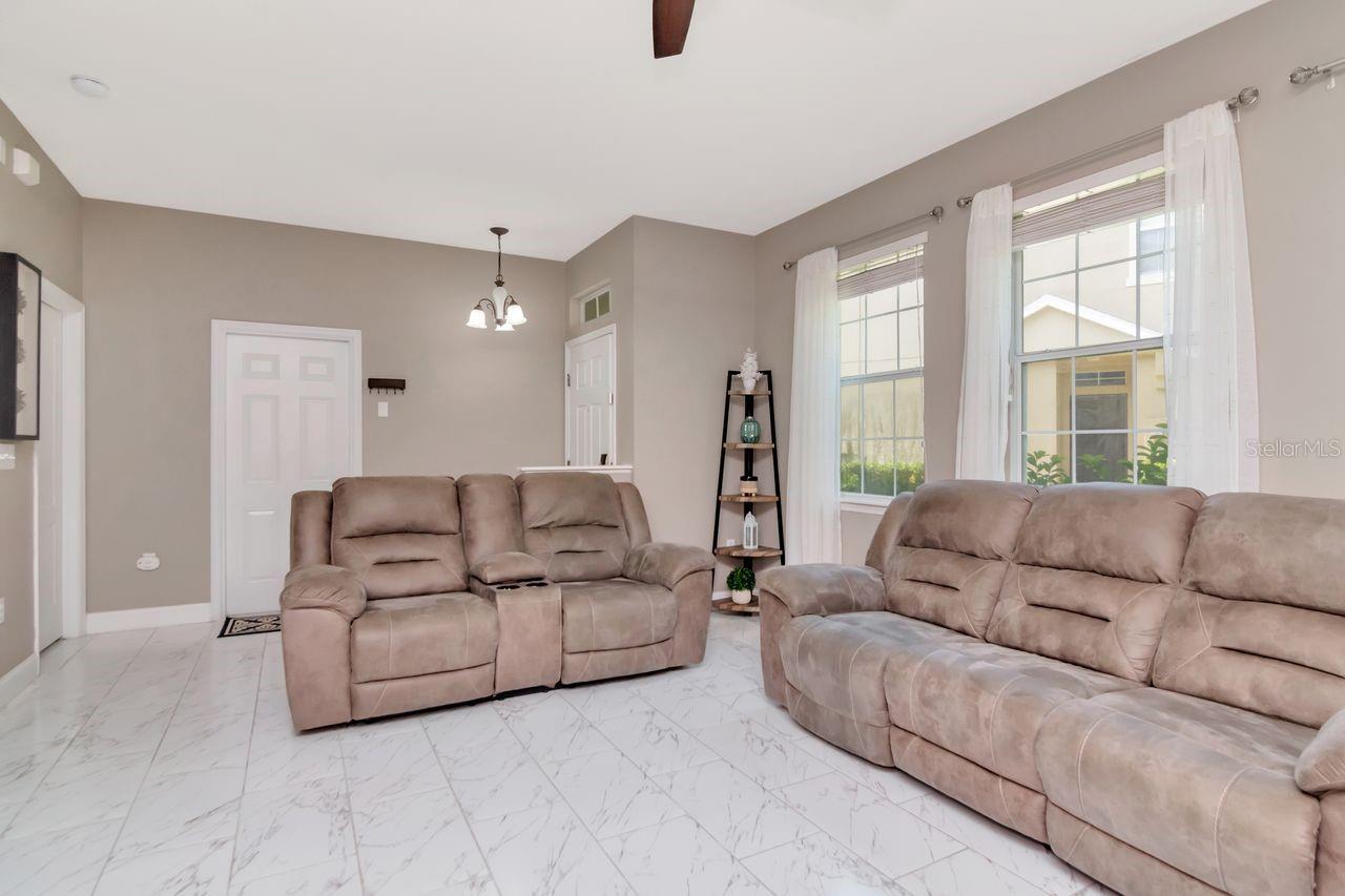 8880 MOONLIT MEADOWS LOOP, RIVERVIEW, FL — photo 6
