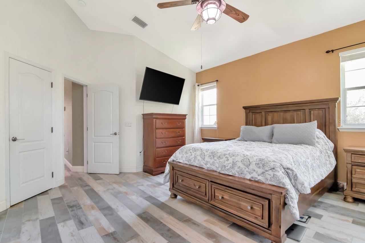 8880 MOONLIT MEADOWS LOOP, RIVERVIEW, FL — photo 21
