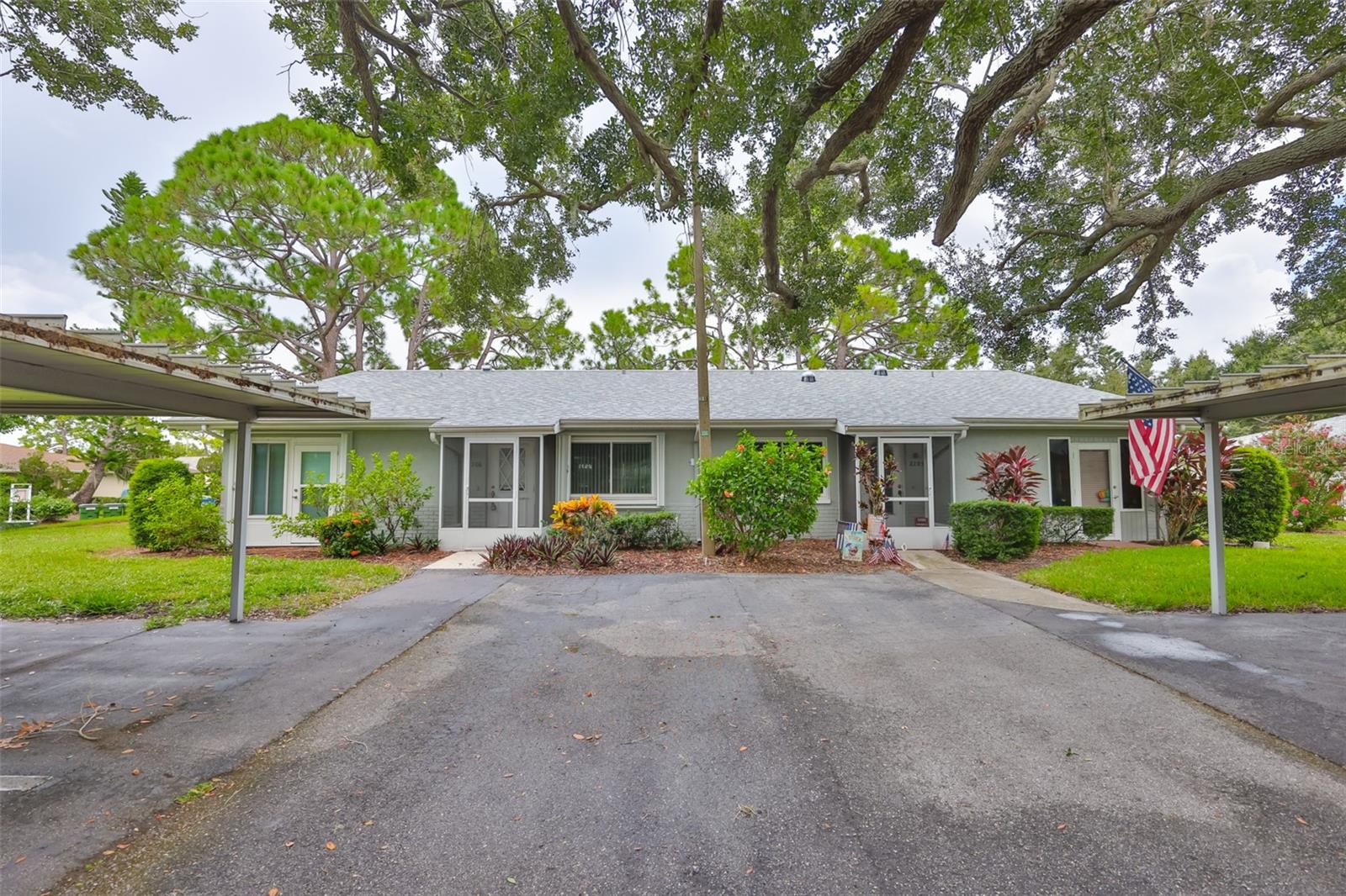 2206 HORSHAM PL, SUN CITY CENTER, FL