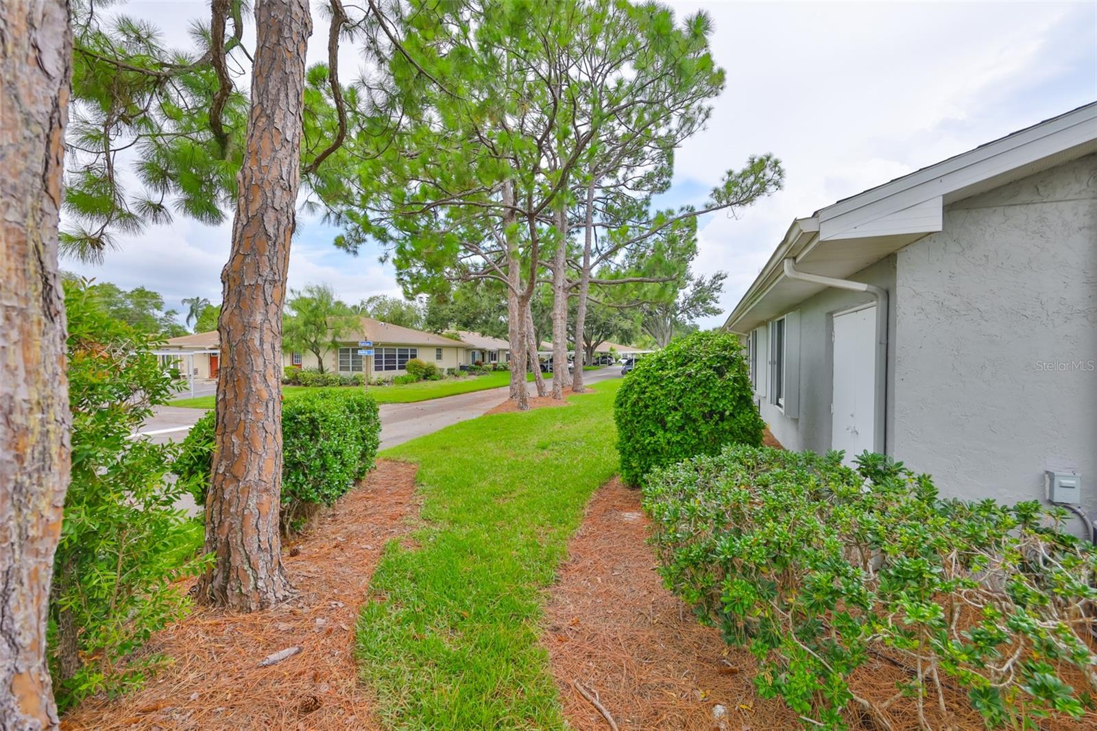 2206 HORSHAM PL, SUN CITY CENTER, FL — photo 30