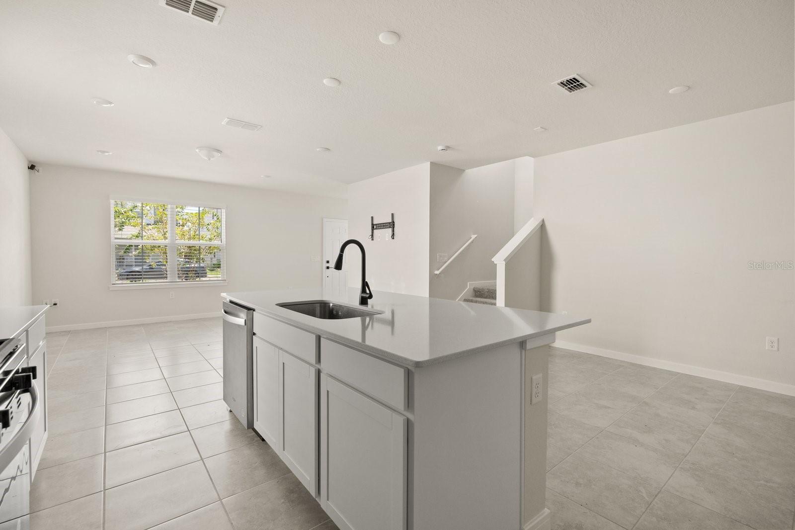 4066 FEATHER TREE DR, APOPKA, FL — photo 9