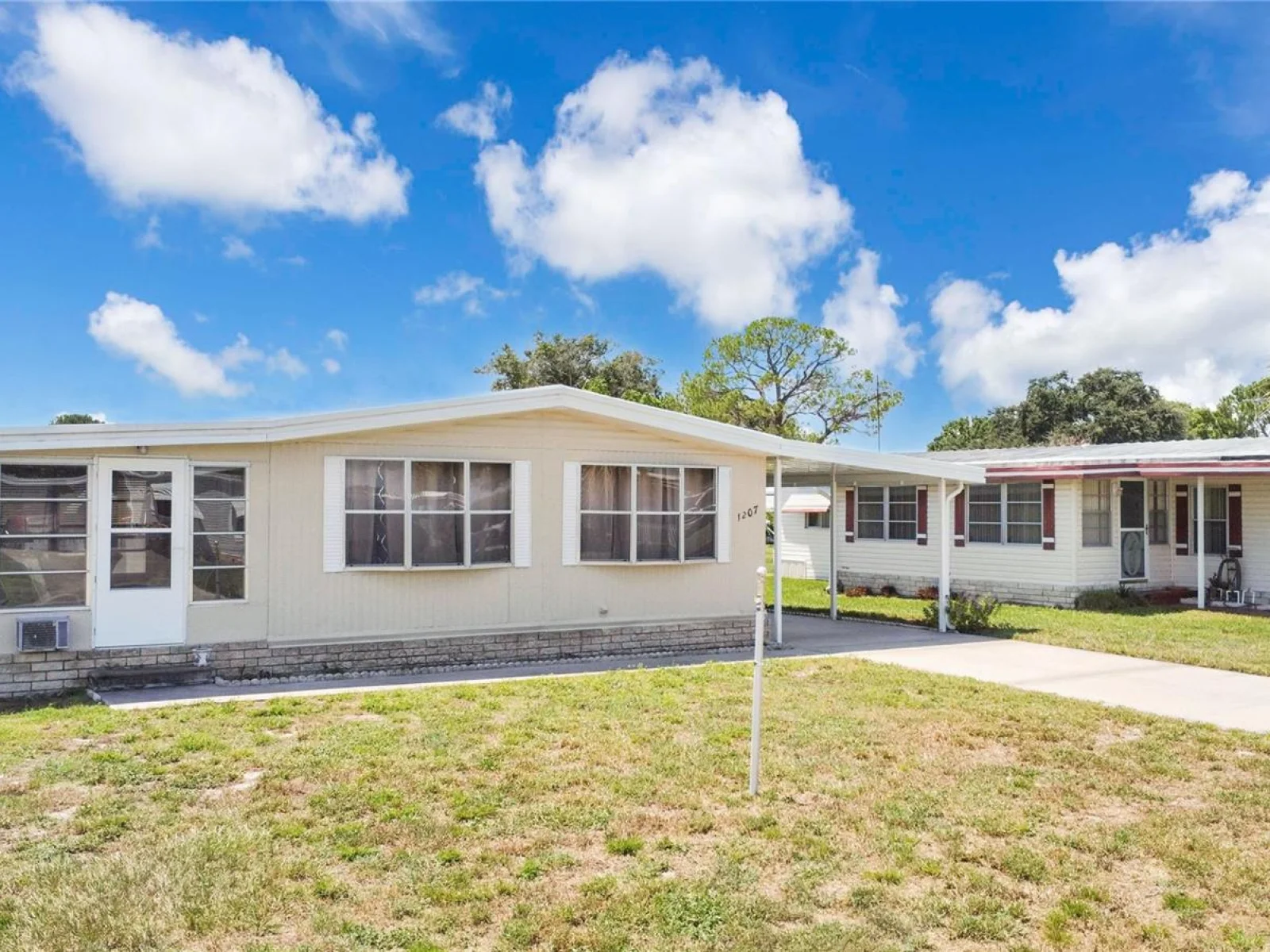 1207 APACHE CIR, TAVARES, FL — photo 21