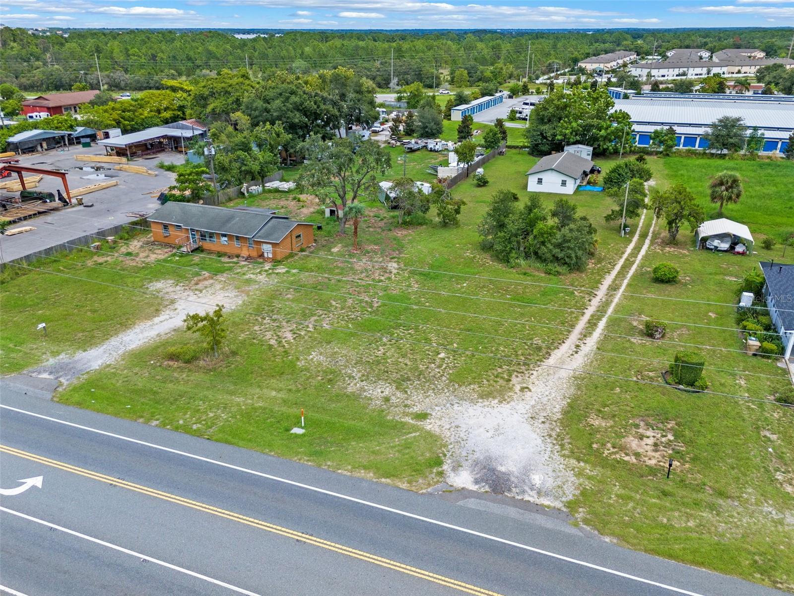 29644 FL-19, TAVARES, FL — photo 11