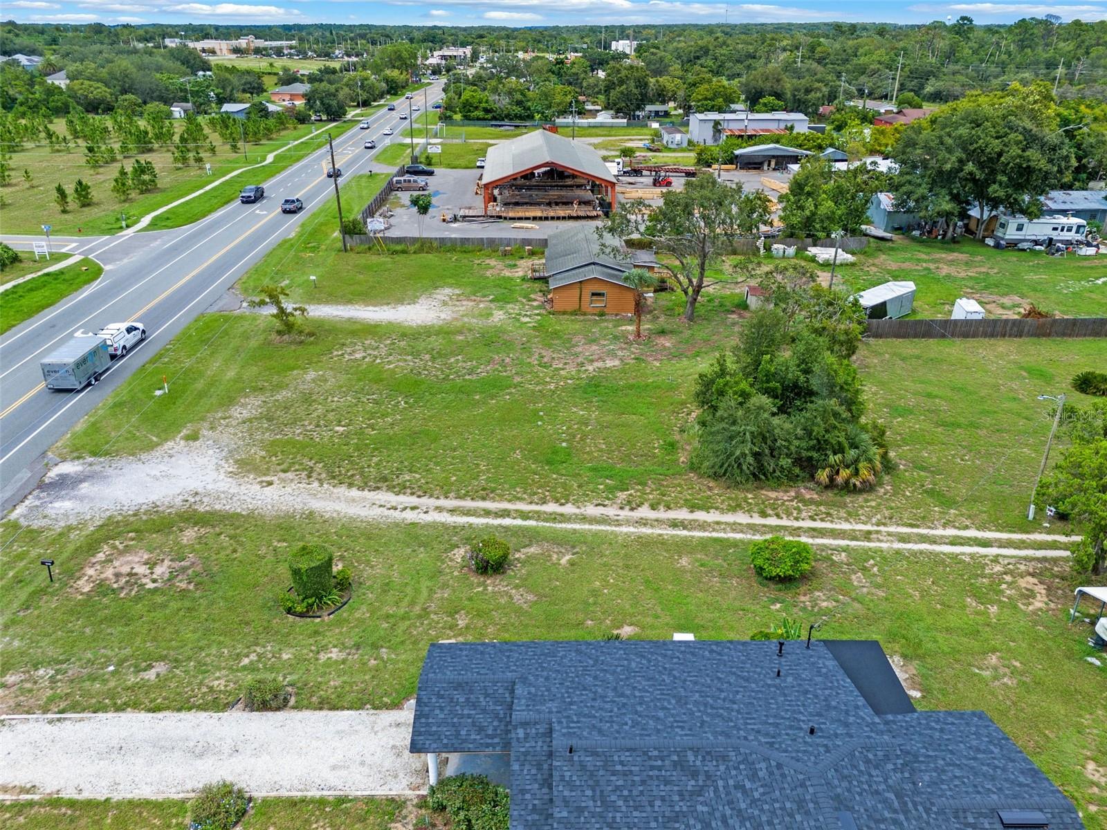 29644 FL-19, TAVARES, FL — photo 22
