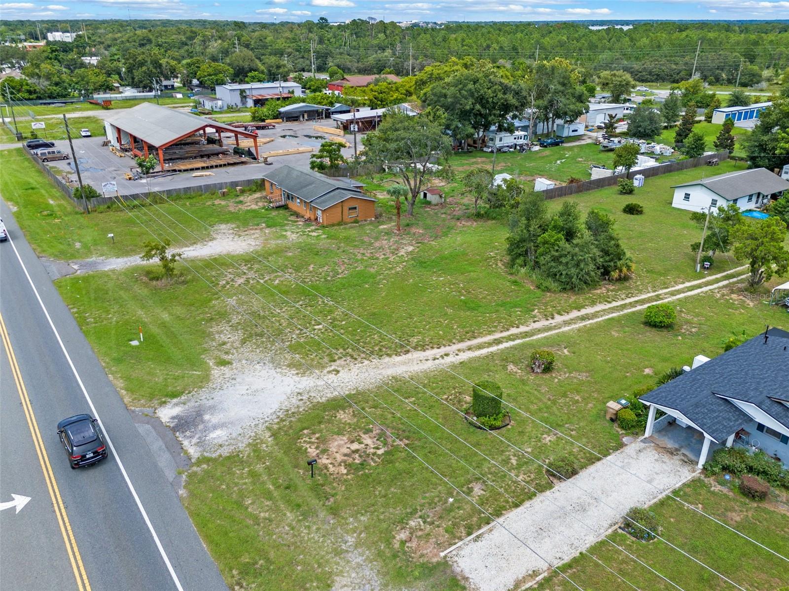 29644 FL-19, TAVARES, FL — photo 23