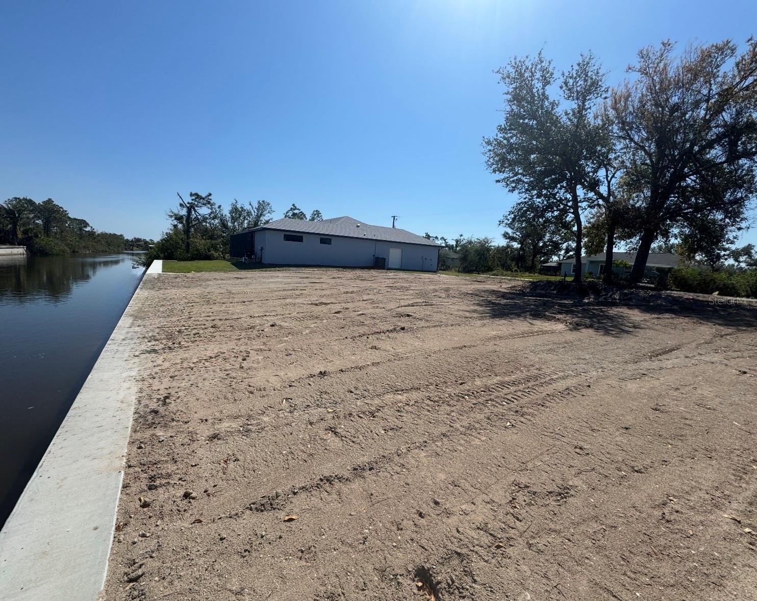 13156 AMARYLLIS CIR, PORT CHARLOTTE, FL