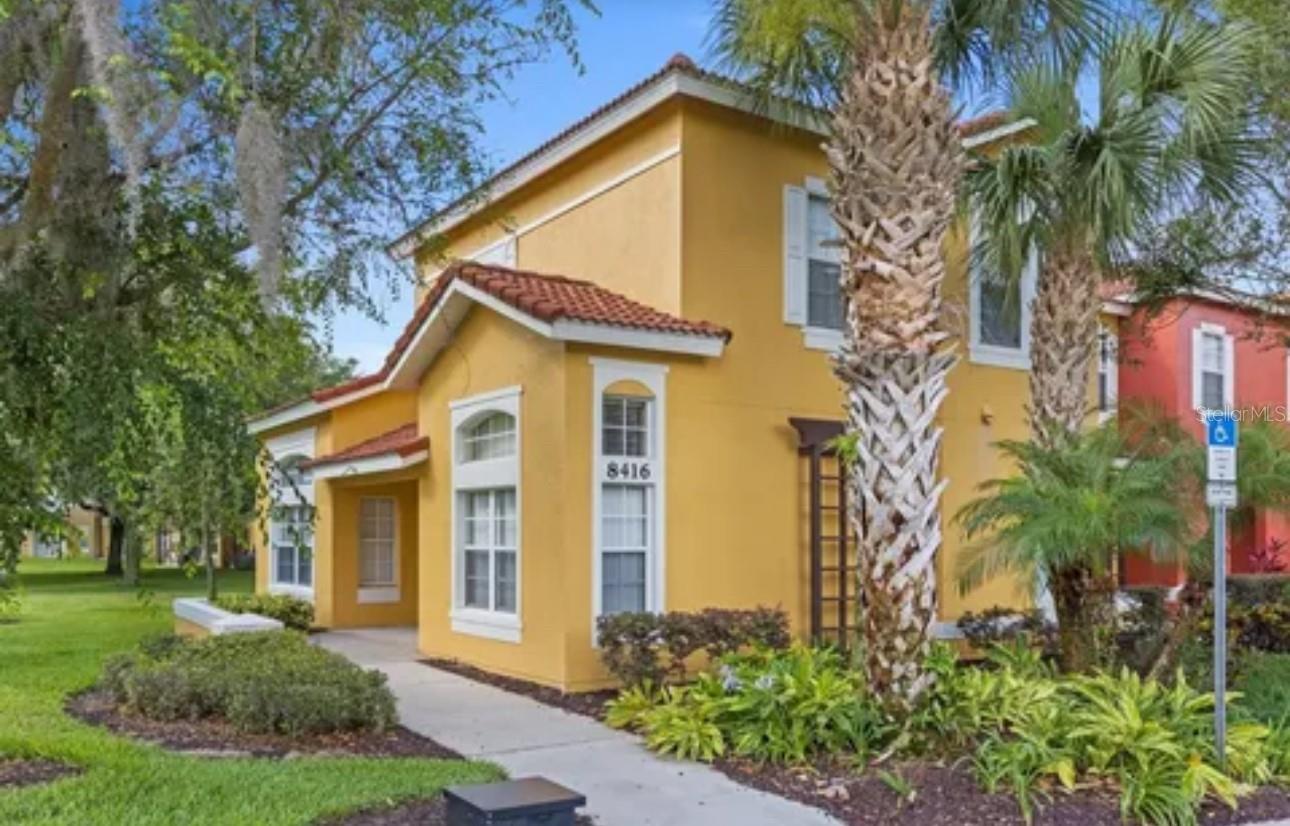8416 BLUE LAGOON DR, KISSIMMEE, FL