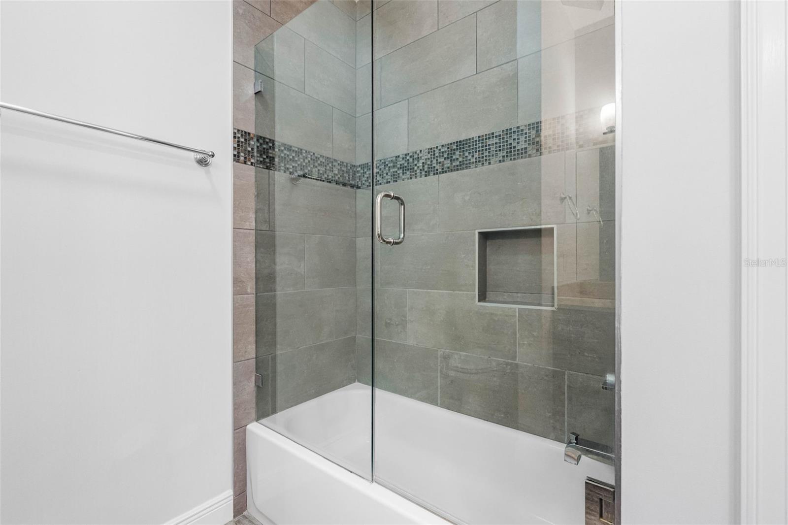 763 DATE PALM LN, ST PETERSBURG, FL — photo 21