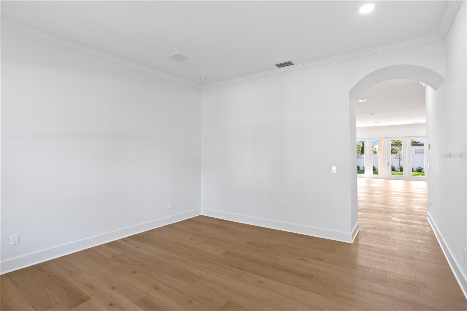 4314 S RENELLIE DR, TAMPA, FL — photo 15