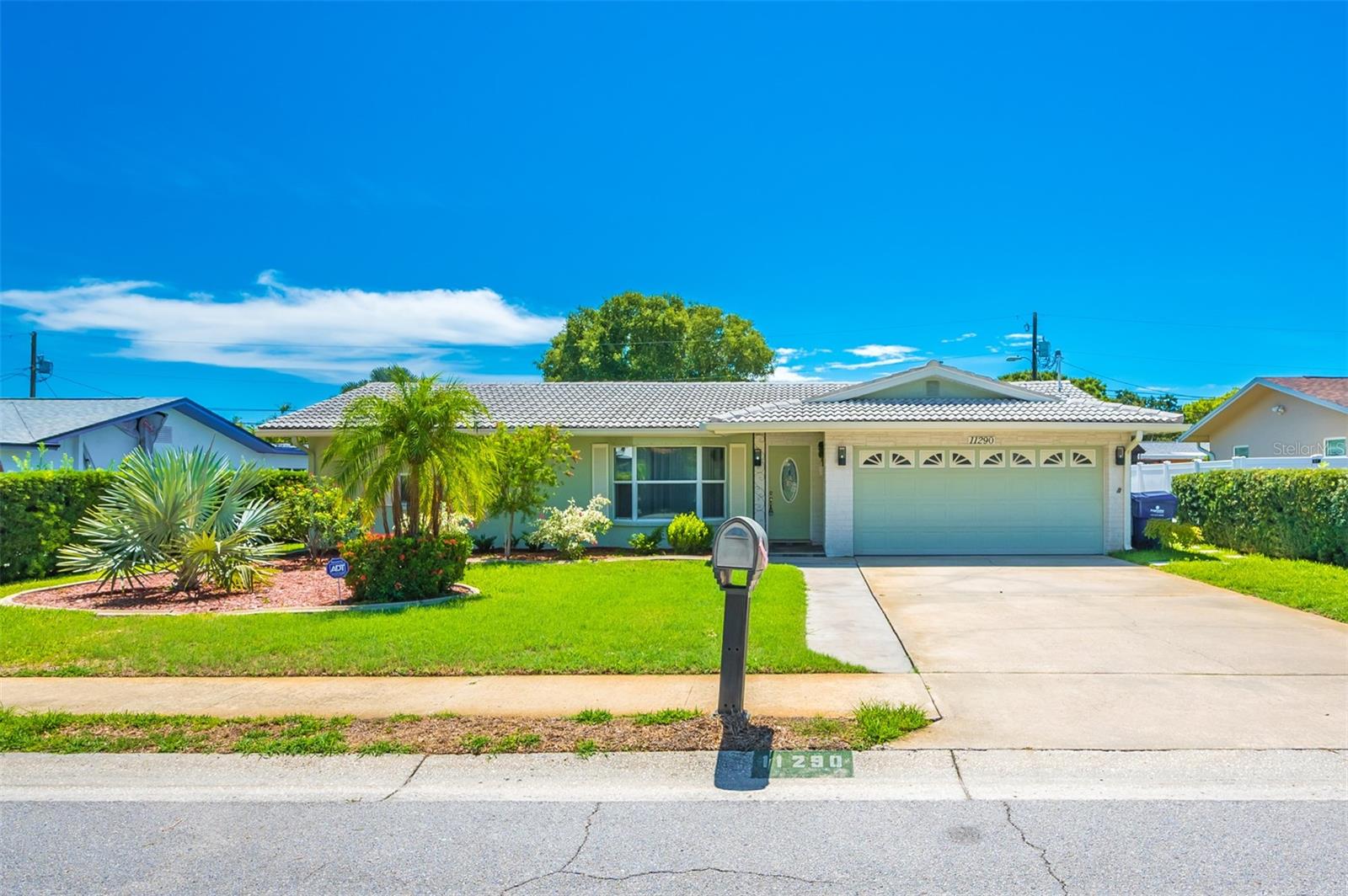 11290 142ND ST, LARGO, FL