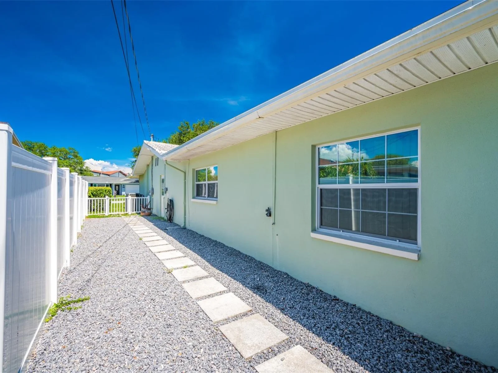 11290 142ND ST, LARGO, FL — photo 22