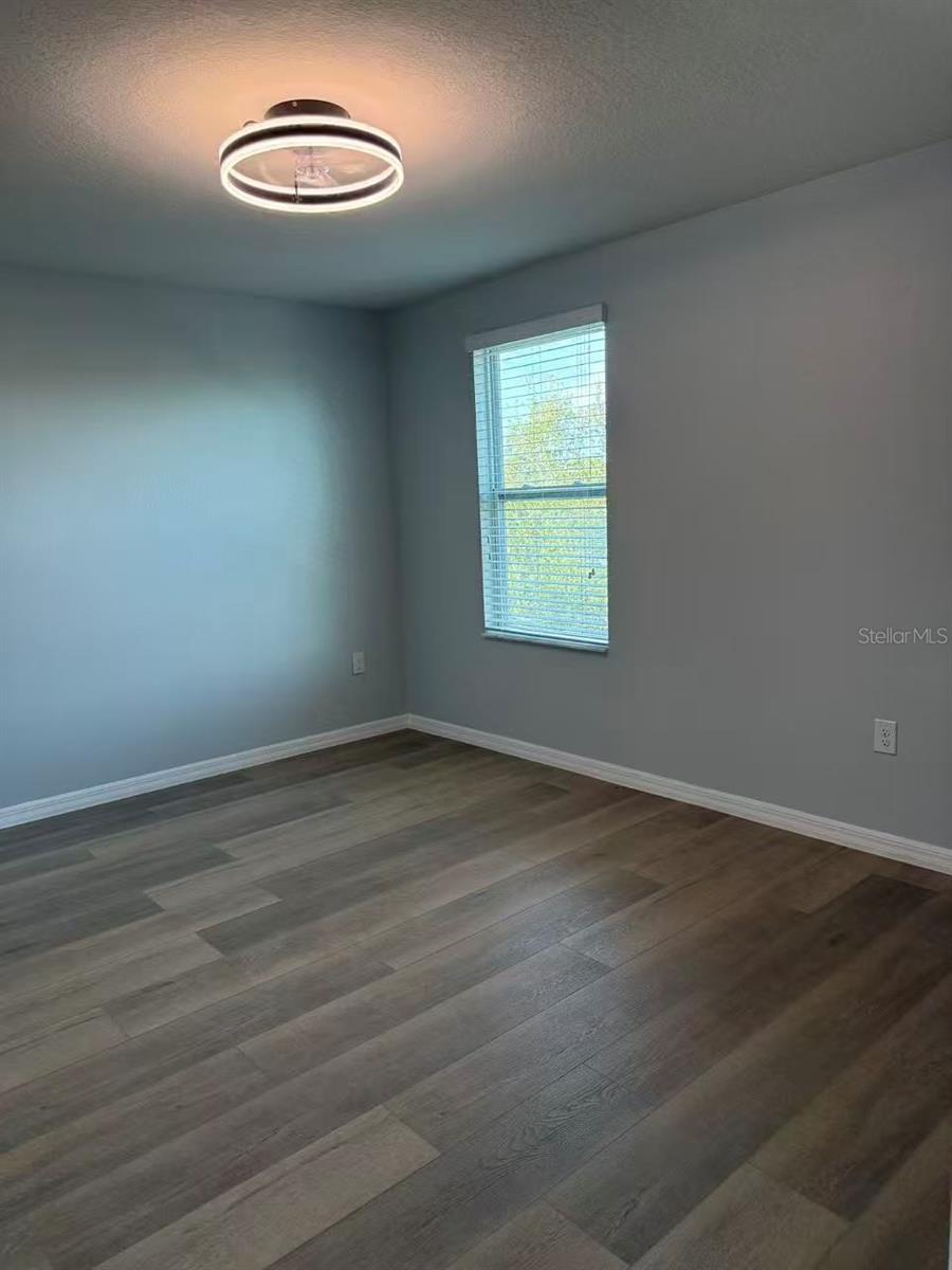 2114 ROCKMART LOOP, TAVARES, FL — photo 24