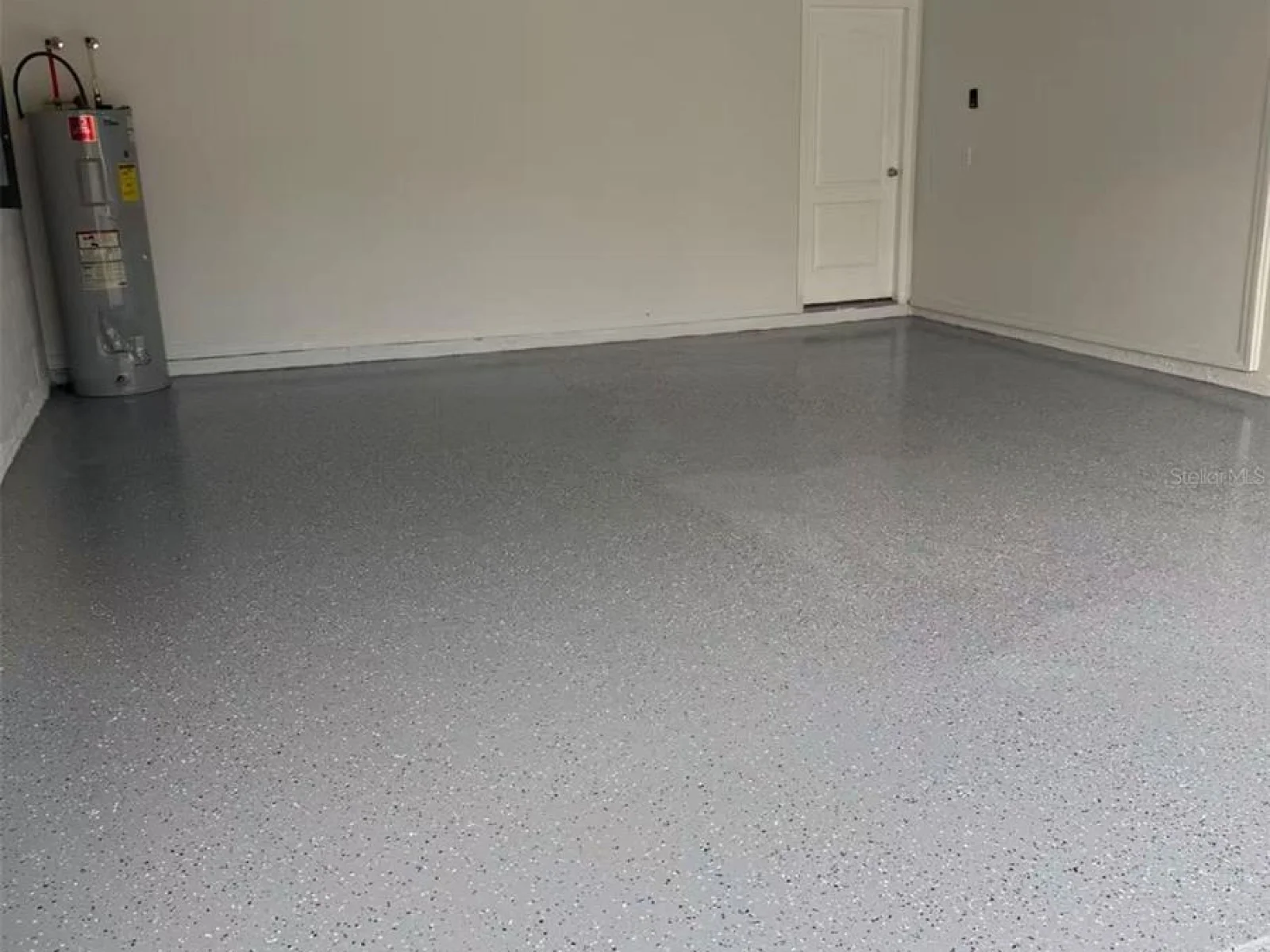 2114 ROCKMART LOOP, TAVARES, FL — photo 30