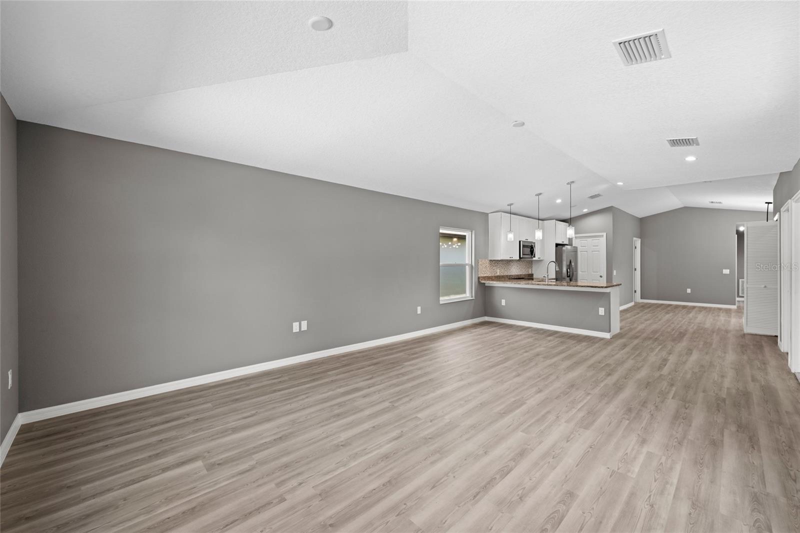 3908 WALNUT AVE, SARASOTA, FL — photo 7