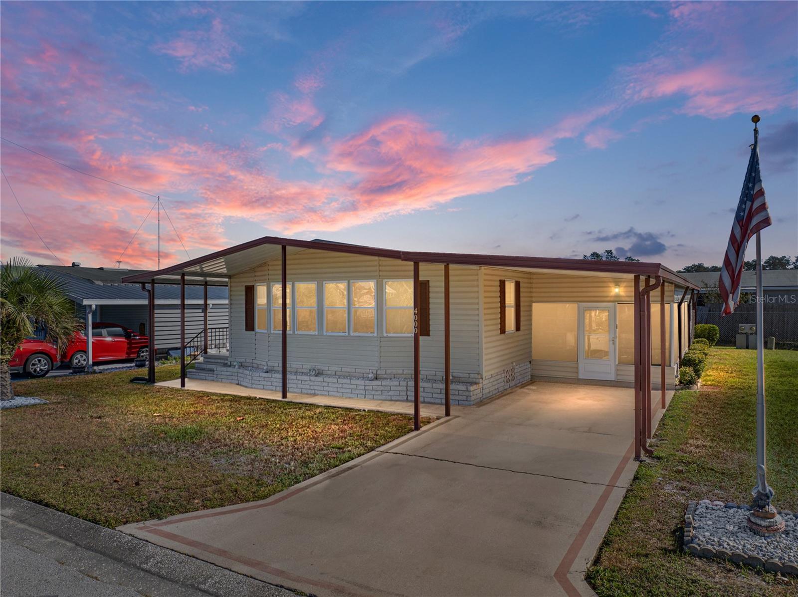 4000 WILLIAM HUME DR, ZEPHYRHILLS, FL