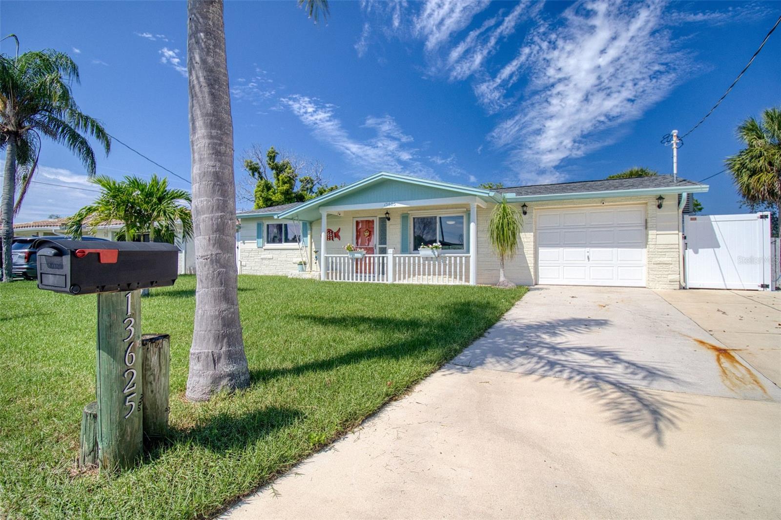 13625 MARIA DR, HUDSON, FL — photo 29
