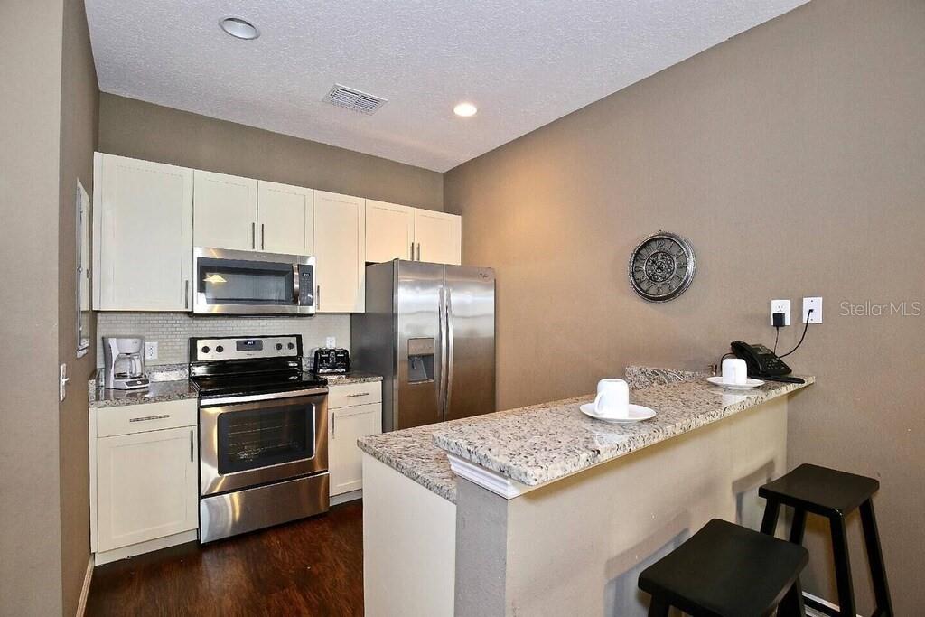 3211 WISH AVE, KISSIMMEE, FL — photo 8