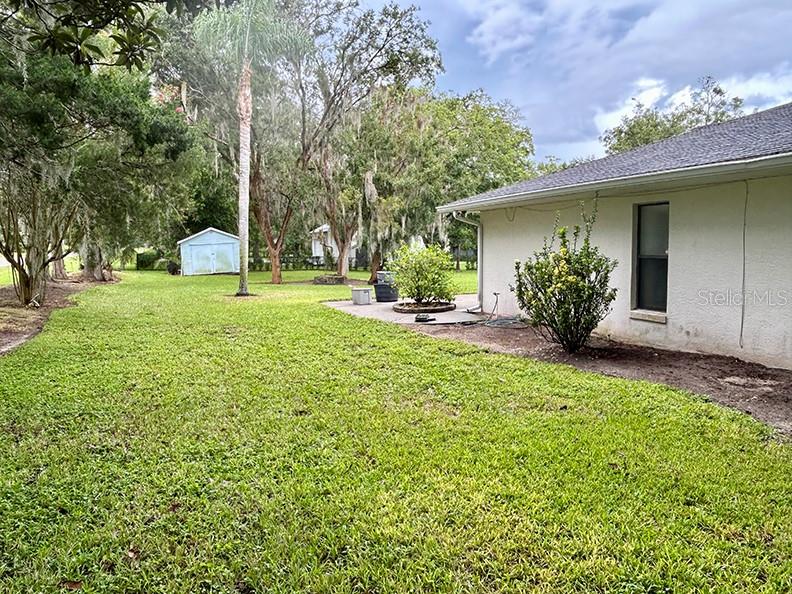 18550 LAKE EMMA DR, GROVELAND, FL — photo 36