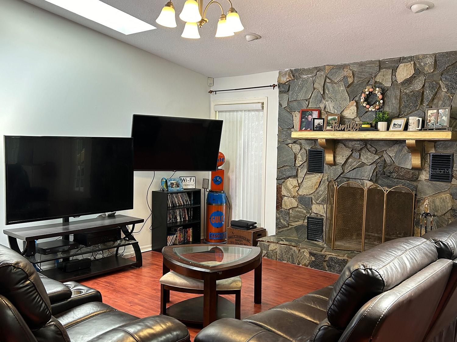 18550 LAKE EMMA DR, GROVELAND, FL — photo 44