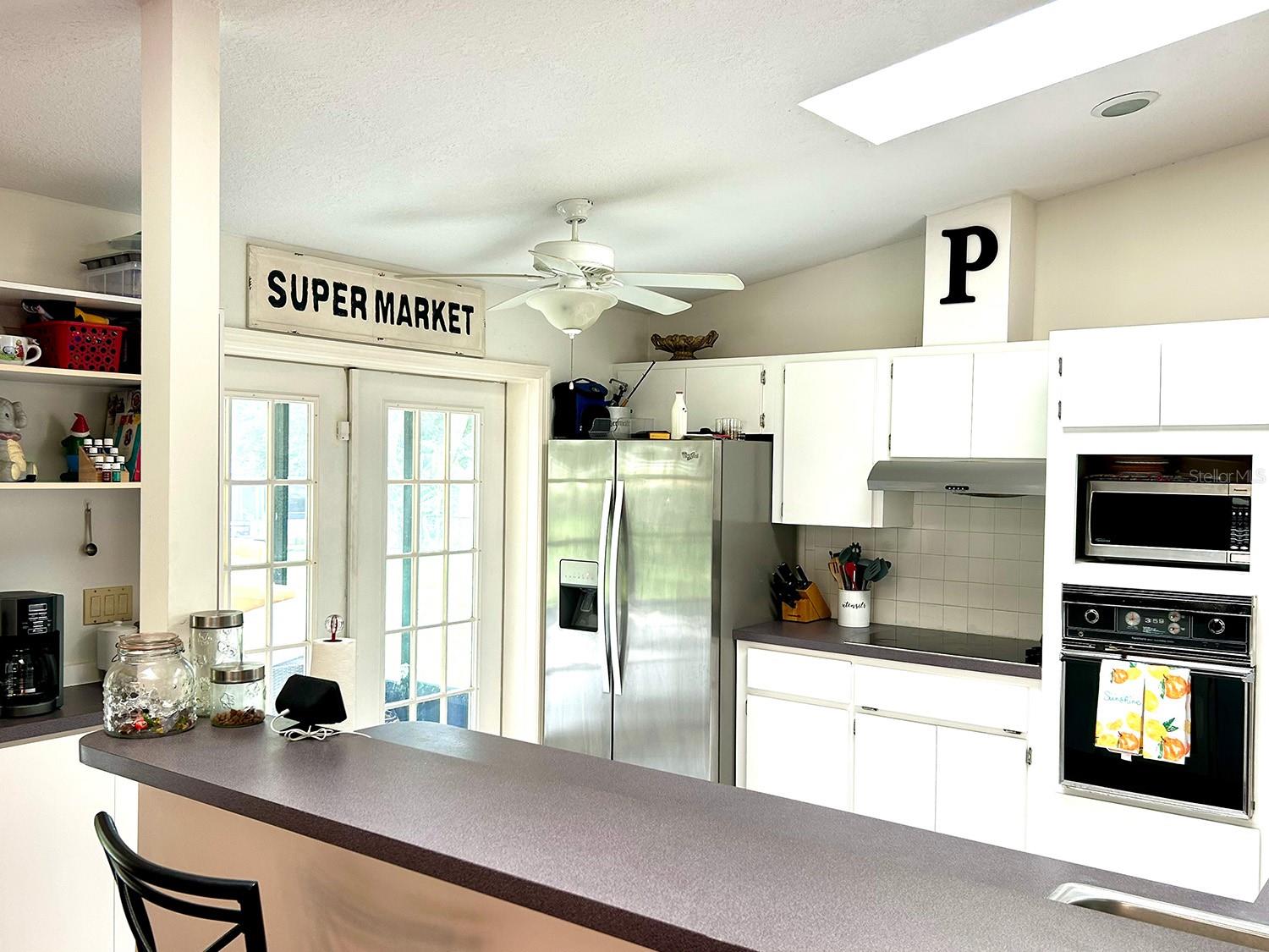 18550 LAKE EMMA DR, GROVELAND, FL — photo 55