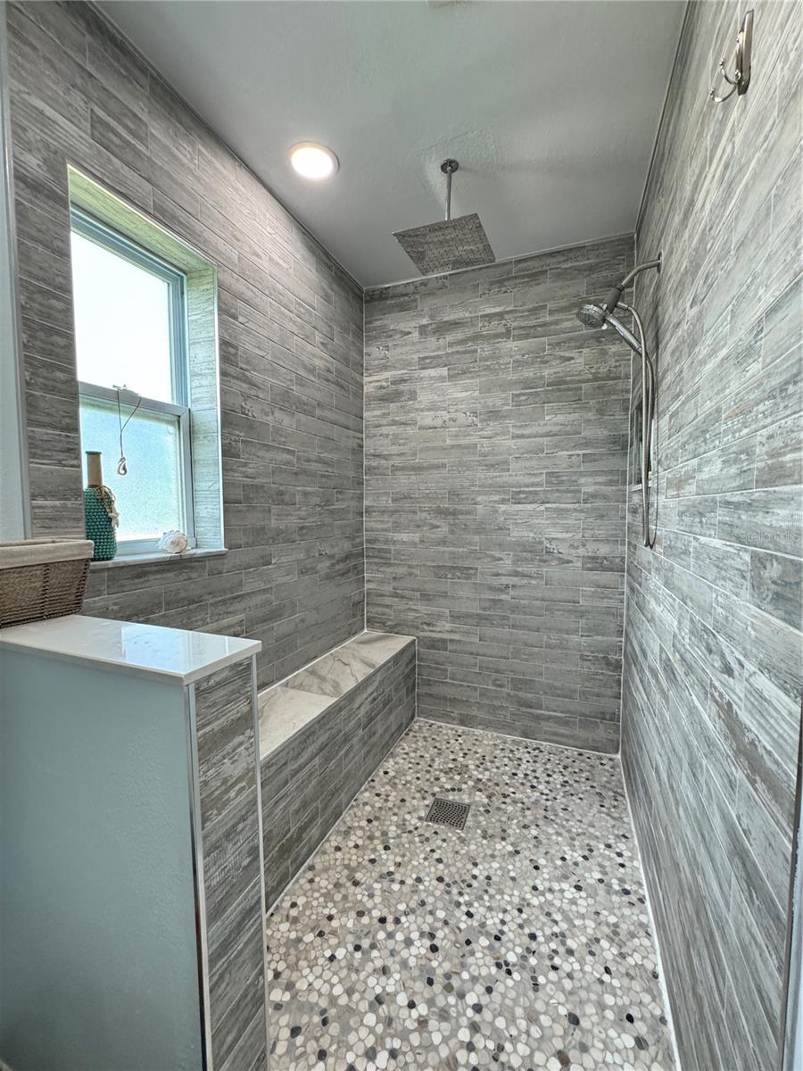 6813 13TH AVENUE DR W, BRADENTON, FL — photo 22