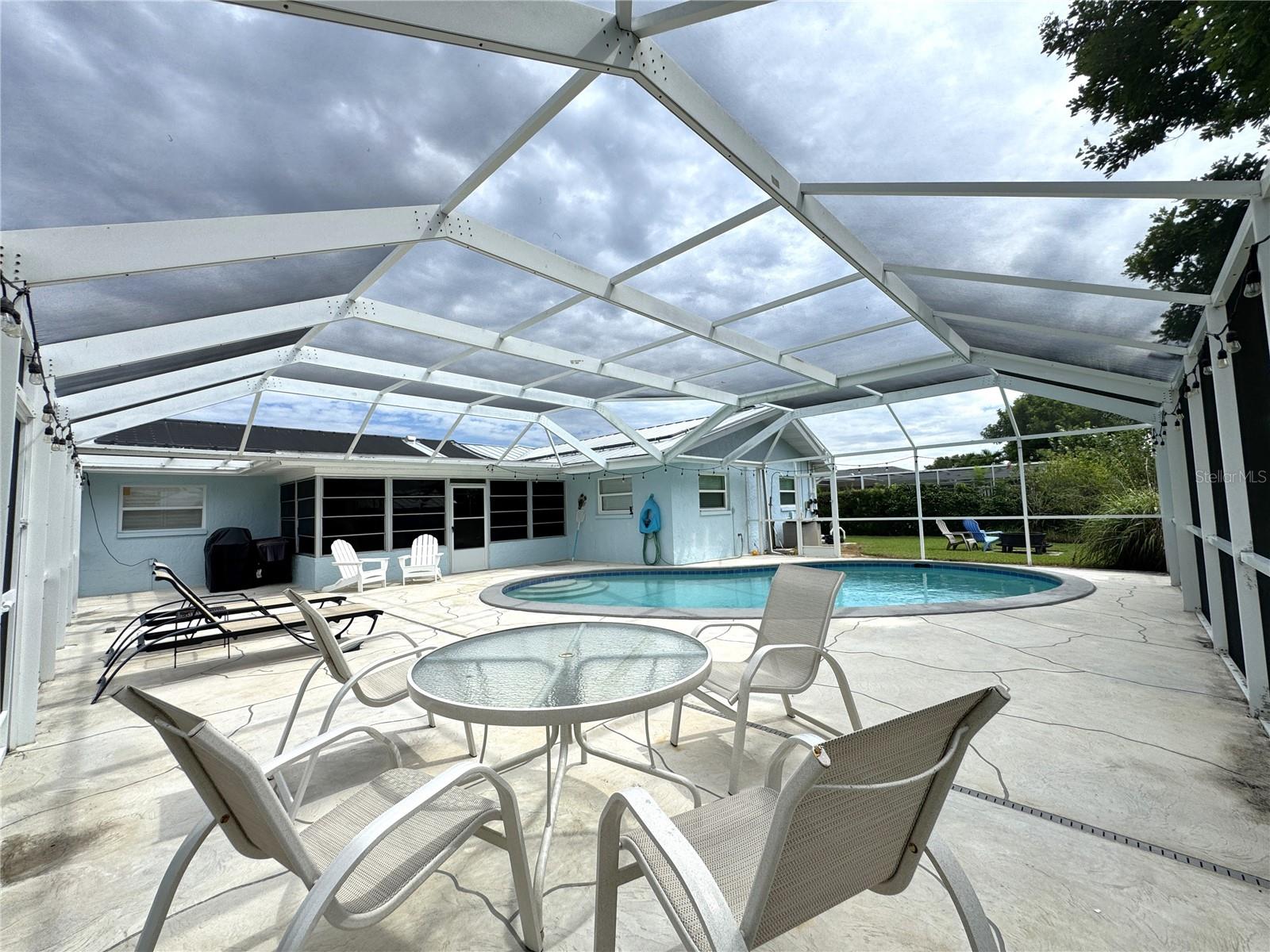 6813 13TH AVENUE DR W, BRADENTON, FL — photo 37