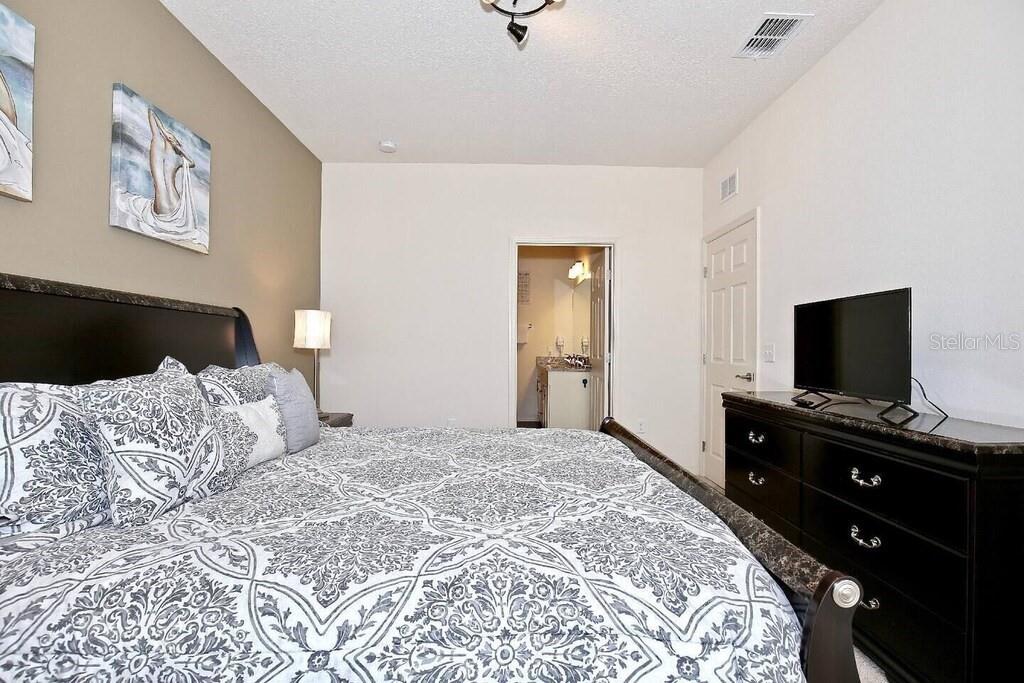8905 SHINE DR, KISSIMMEE, FL — photo 15