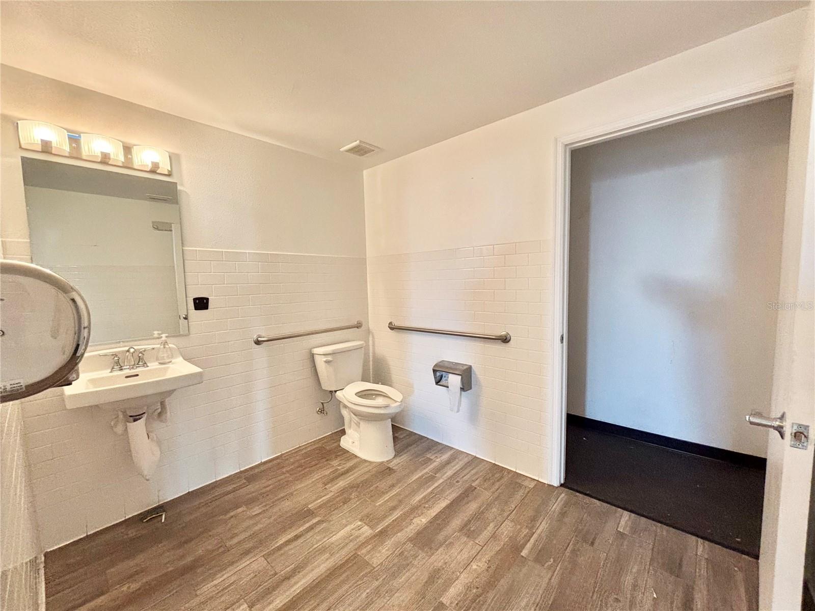 2672-2686 TAMIAMI TRL #6B,7B, PORT CHARLOTTE, FL — photo 22