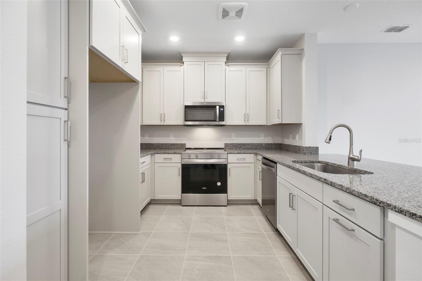 7545 LAUREATE BLVD #7208, ORLANDO, FL — photo 9