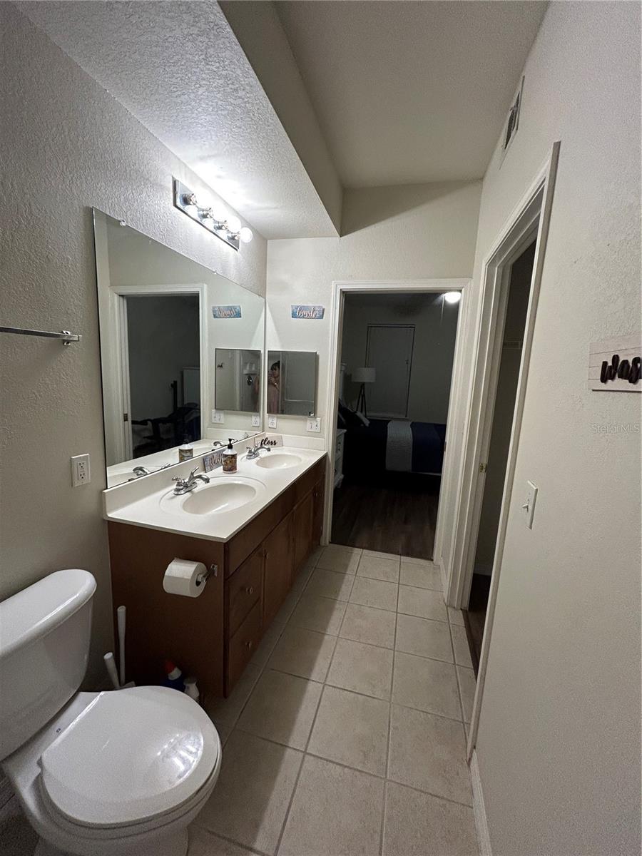 2253 NW 16TH TER #1, GAINESVILLE, FL — photo 21