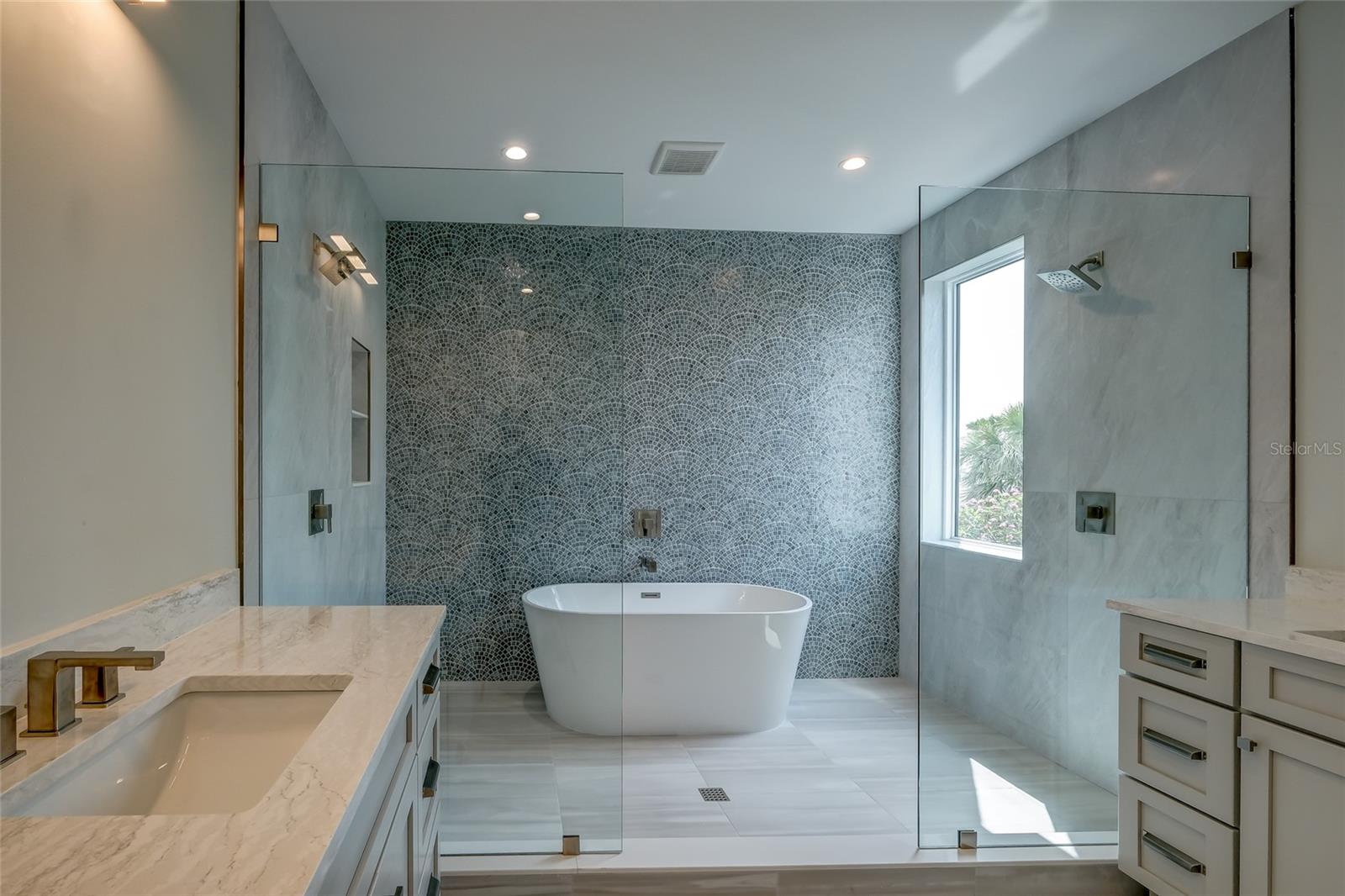 106 S 11TH, BRADENTON BEACH, FL — photo 20